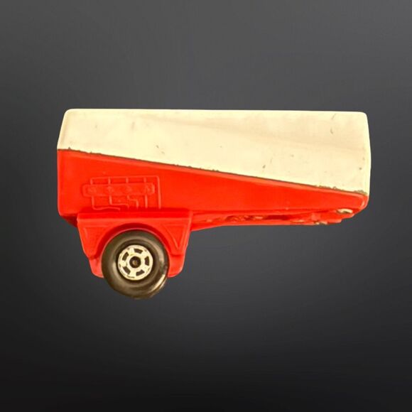 Vintage Matchbox Lesney NO. 63 Superfast Freeway Gas Tanker - Picture 9 of 9